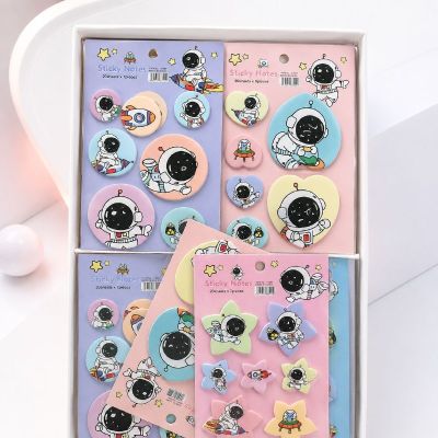 استیکرنوت فضانورد کد 1863